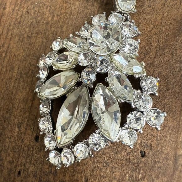 Banana Republic Rhinestone Statement Drop Pierced Earrings - Picture 5 of 7